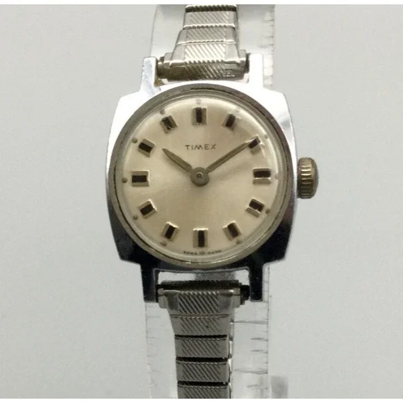 Timex | Accessories | Vintage Timex Watch Women Silver Tone  display picture 1